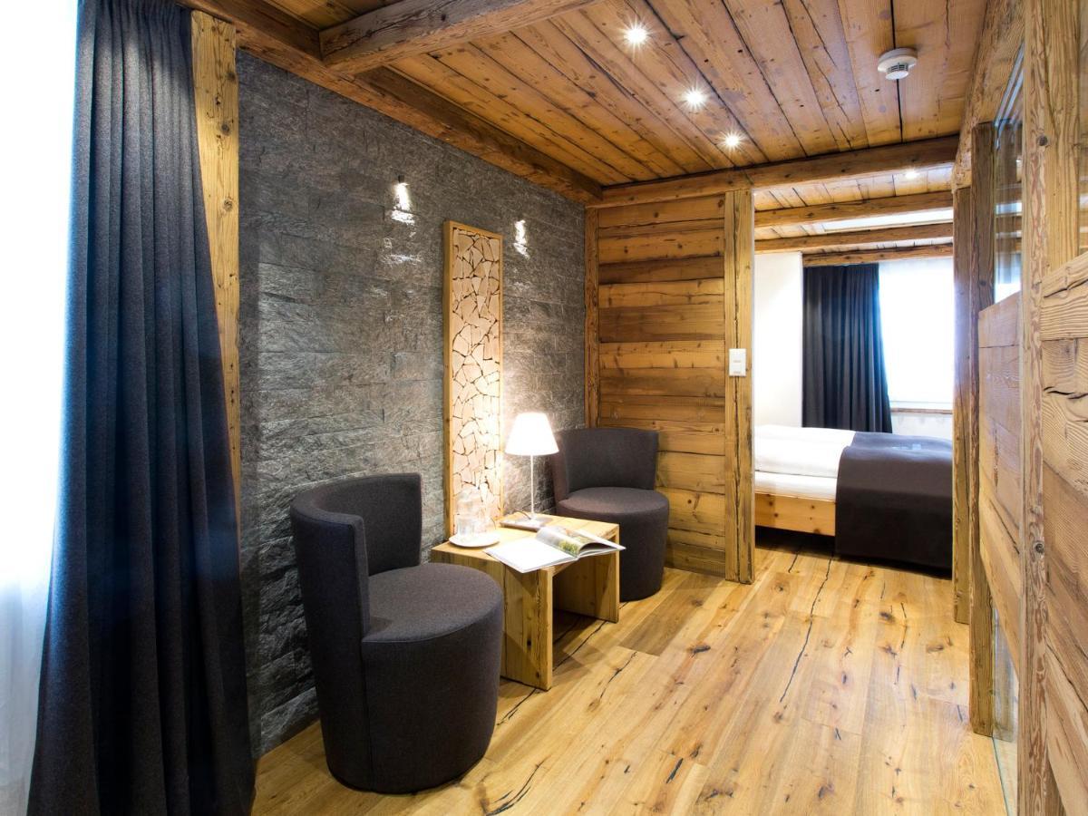 Hotel Crusch Alba Zernez Luaran gambar