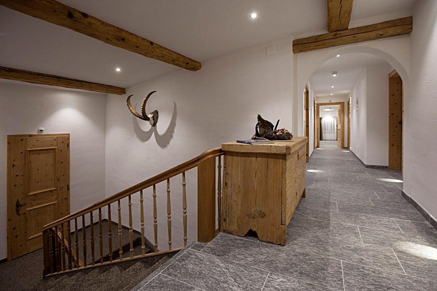 Hotel Crusch Alba Zernez Luaran gambar