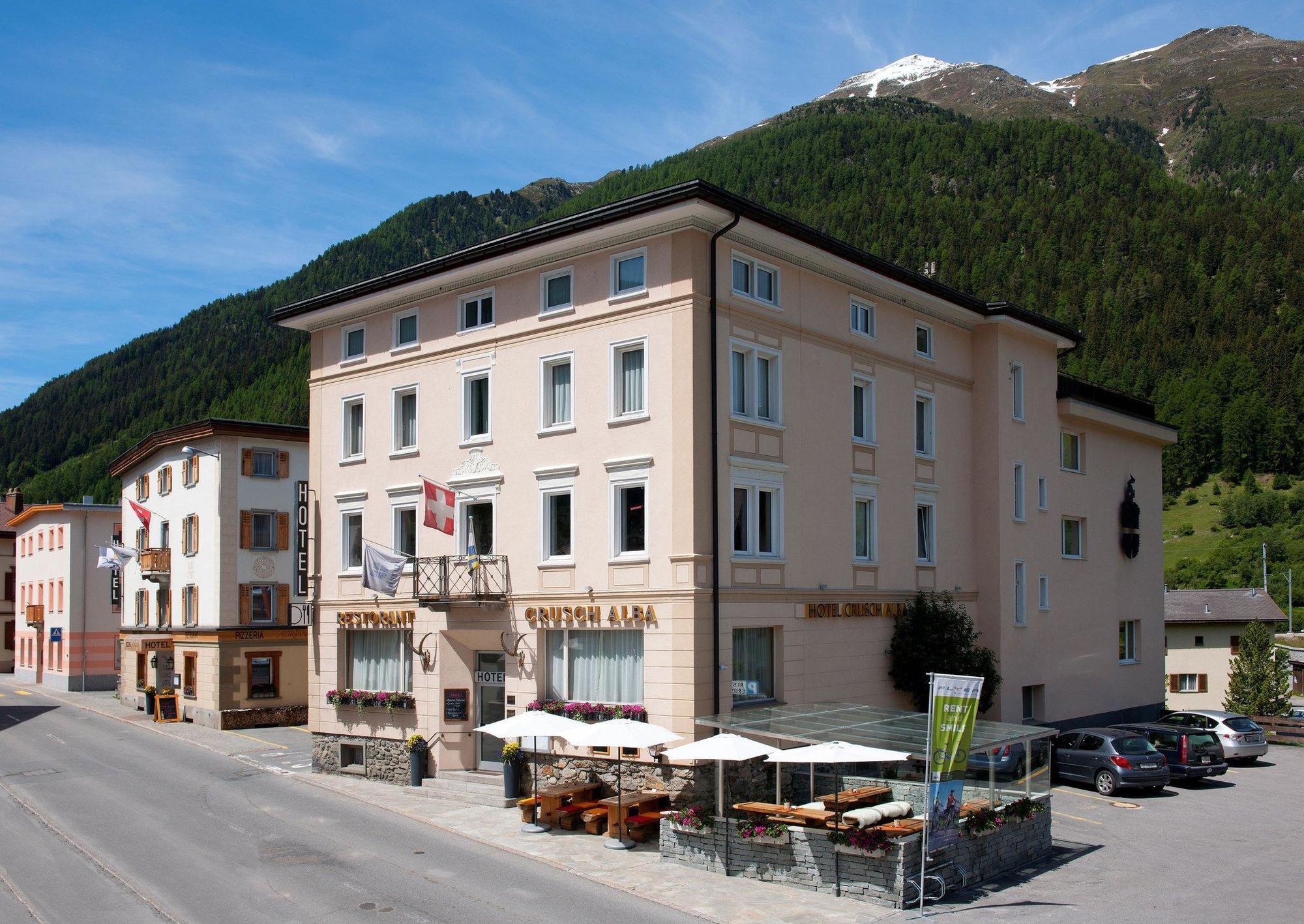 Hotel Crusch Alba Zernez Luaran gambar