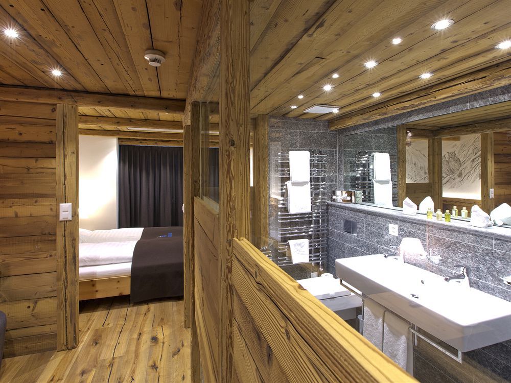 Hotel Crusch Alba Zernez Luaran gambar
