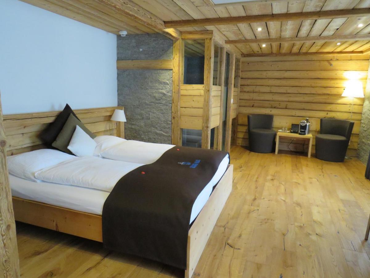 Hotel Crusch Alba Zernez Luaran gambar